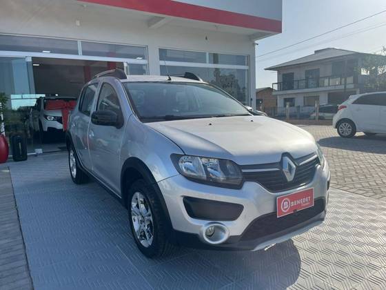 RENAULT SANDERO 1.6 16V SCE FLEX STEPWAY DYNAMIQUE MANUAL RENAULT SANDERO 1.6 16V SCE FLEX STEPWAY DYNAMIQUE MANUAL